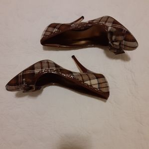 B Bakers high heel shoe